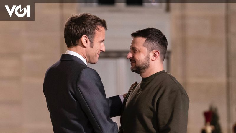 Les Pr Sidents Macron Et Zelensky Ont Sign Aujourd Hui Un Accord De