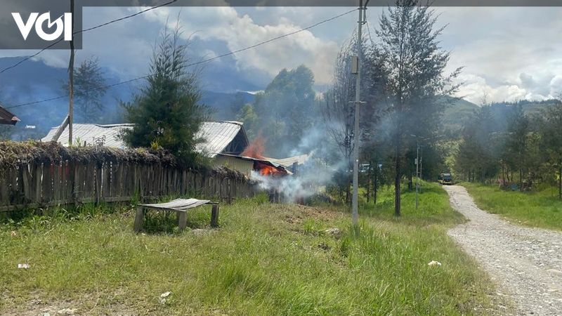 KKB Bakar Rumah Warga Di Kabupaten Puncak Papua Kerugian Rp350 Juta