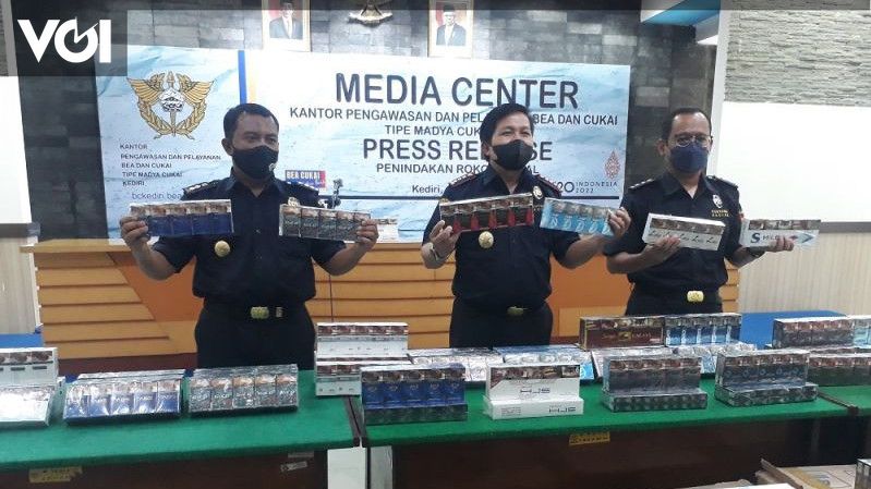 Bea Cukai Kediri Gagalkan Pengiriman Rokok Ilegal Rp Juta