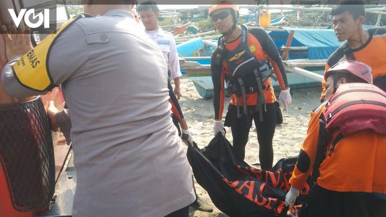 Empat Wisatawan Tenggelam Di Pantai Sunset Sukabumi Satu Santri Tewas