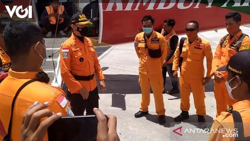 Kotak Hitam Rimbun Air Ditemukan Sementara Tiga Jenazah Awak Pesawat