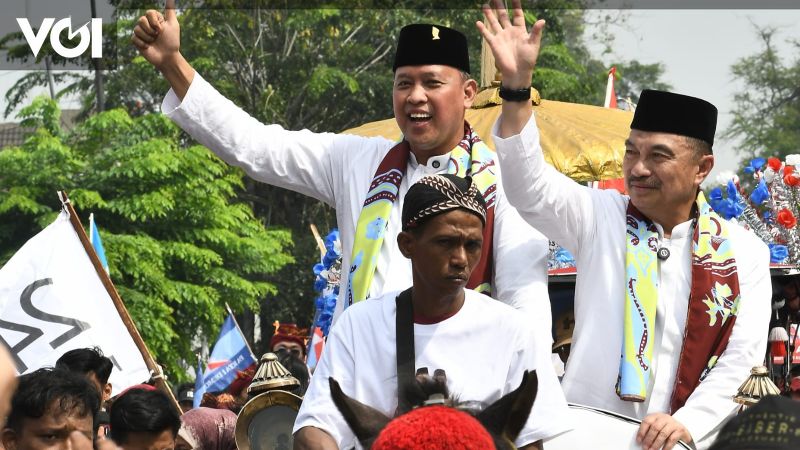 Survey La Paire Tri Adhianto Harris Bobihoe Unggul Lors Du Tourisme De