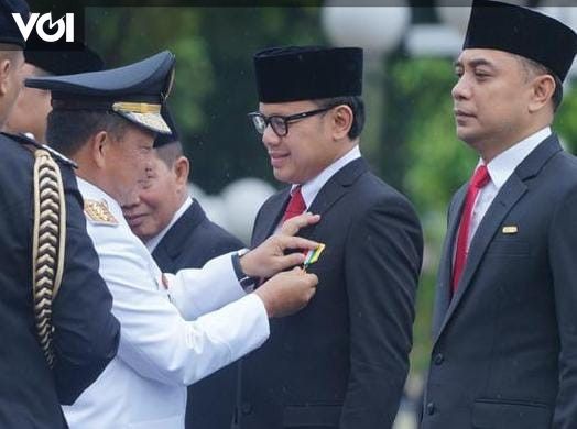 Raih Satyalancana Dari Jokowi Bima Arya Ini Semua Untuk Asn Hebat