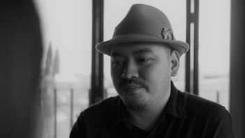 [POP CULTURE] Ario Anindito | About A Comic Artist Who Doesn't Just Draw Good