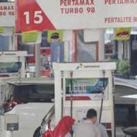 数十人被Jalan Magelang Sleman加油站和Aniaya官员损坏