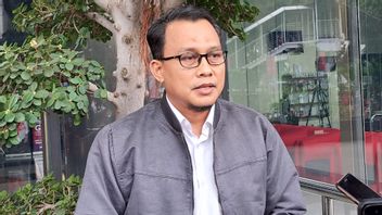 KPK调查东爪哇KPP Pare的单人收费公路税收归还管理涉嫌贿赂