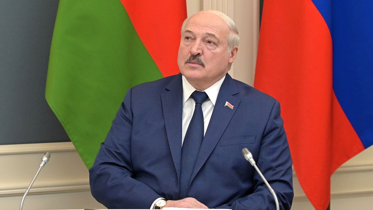 Calls Russia Can Placing Its Intercontinental Missiles In Belarus, President Lukashenko: I'm Not Trying To Intimidate