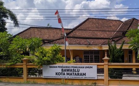 Berkasnya Diserahkan ke Polisi, Bawalu Pastikan Caleg DPRD Mataram Bagi Sembako Diduga Langgar Pemilu Diproses