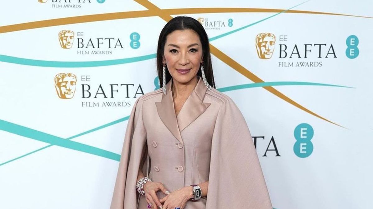 Congratulations, Michelle Yeoh Becomes The First Asian Woman To Win The 2023 SAG Awards