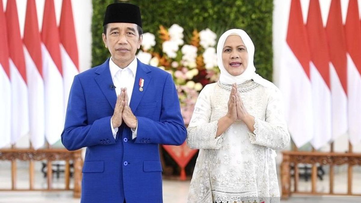 Presiden Jokowi dan Ibu Iriana Ucapkan Selamat Idulfitri 1443 Hijriah