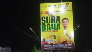 Bacaleg Golkar Meriahkan Hari Jadi Kota Surabaya dengan Baliho dalam Strategi Politik Pemilu 2024
