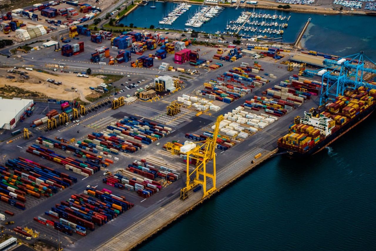 Pelindo 1 Anticipates Corona Virus Spread Through Ports