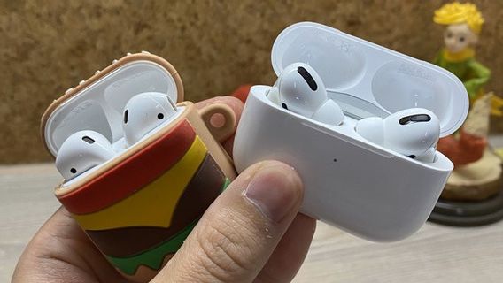  Apple Sedang Menguji Sensor Kesehatan Baru pada Earbuds Nirkabel