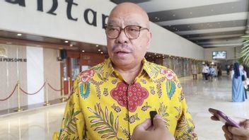 ゴルカルMPR派閥の議長は、知事の提案を賢明な参入センターに選ぶと呼ぶ