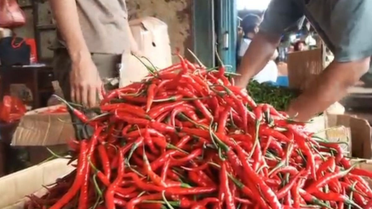 Pedagang Sayuran di Pasar Tradisional Sebut Penurunan Harga Bahan Pokok Belum Stabil