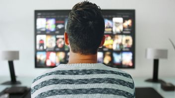 アナログテレビはデジタルテレビに置き換えられます、テレビを見てインターネットを使用する必要がありますか?