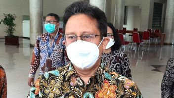 وزير الصحة بودي يقول إن إندونيسيا مستعدة للانتقال إلى مرحلة متوطنة إذا زاد الوعي الصحي