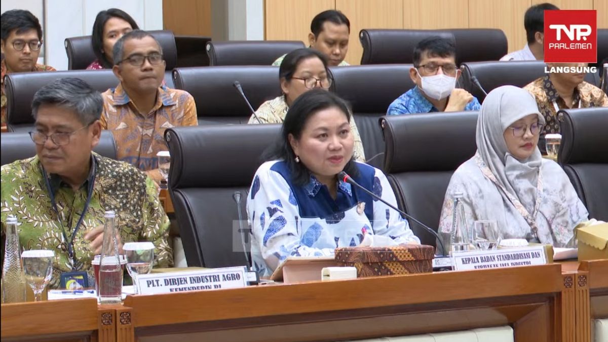 raker Bareng DPR, huit entreprises d’AMDK RI ont finalement révélé leurs sources d’eau