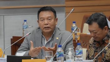 DPR Minta TNI Tegakkan Hukum di Kasus Prajurit Tembak Pemulung dan Pembakaran Rumah Wartawan