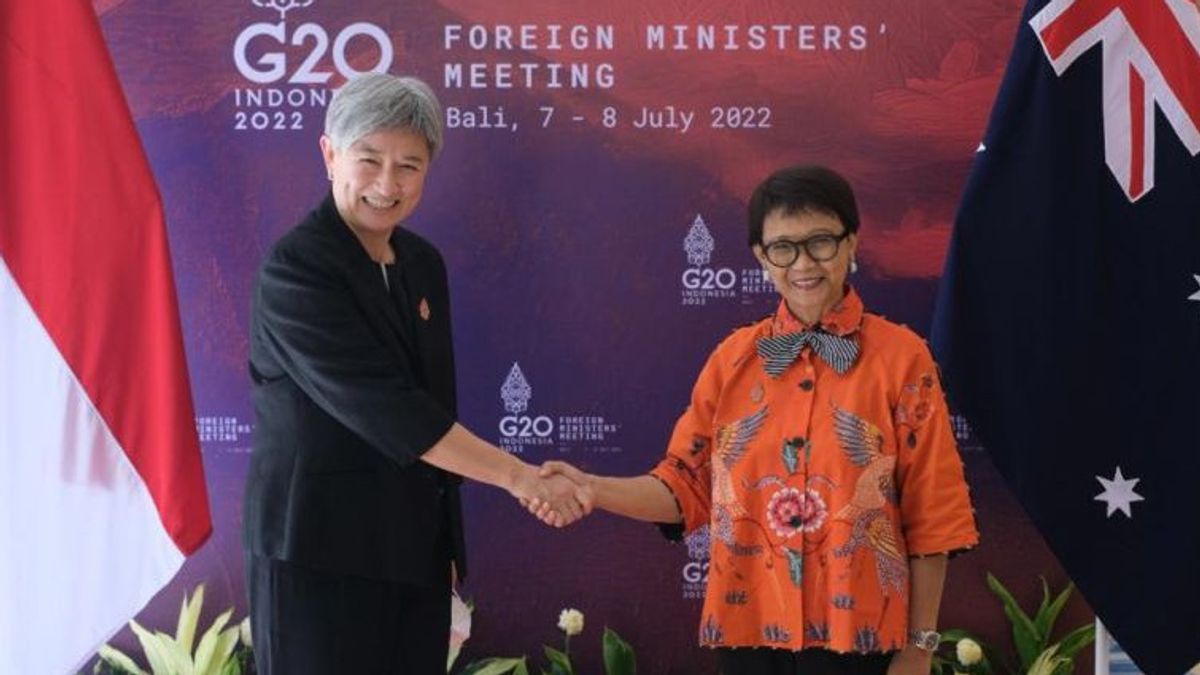 جاكرتا - يناقش وزير الخارجية الإندونيسي الأسترالي التعاون في مجال انتقال الطاقة بما في ذلك النظام البيئي لبطاريات السيارات الكهربائية