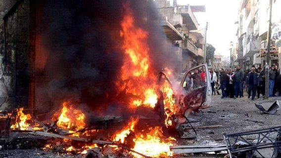 シリア北部アザズでの自動車爆弾爆発:4人が死亡、20人が負傷