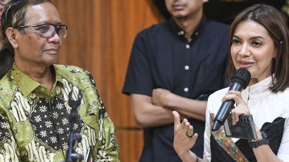 Najwa Shihab Ajak Pemuda Berfikir Kritis Wujudkan Indonesia Emas Bukan Indonesia Cemas