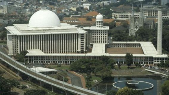 22 Februari dalam Sejarah: Soeharto Resmikan Istiqlal yang Sengaja Dibangun Dekat Katedral oleh Soekarno