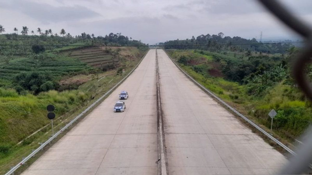 La construction de la route à péage de bocimi sera continuée jusqu’à Sukabumi Est