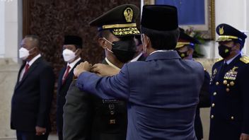 Légitime! Jokowi Inaugure Le Général Andika En Tant Que Commandant Du TNI Pour Remplacer Le Maréchal Hadi Tjahjanto