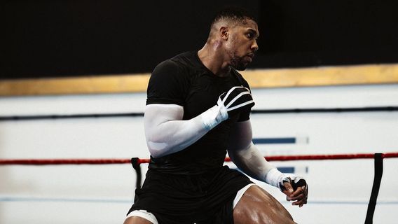 Menanti Duel Anthony Joshua dan Tyson Fury