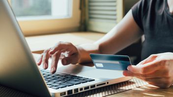 買い物パターンが変化しているため、ブランドはAIを統合して消費者の心を勝ち取る必要があります