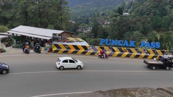Odd-Even System Still Applies On Puncak Route, West Java