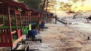 Cuaca Ekstrem! Tangerang Perketat Pengawasan Wisata Pantai Saat Nataru