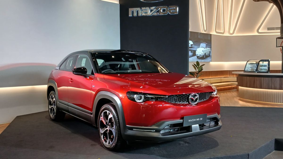 Mazda MX-30 Impor dari Jepang, EMI Pastikan Ketersediaannya di Indonesia