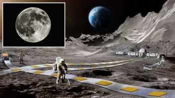 جاكرتا (رويترز) - تخطط ناسا لبناء سكة حديد عائمة على سطح القمر بواسطة روبوت مغناطيسي
