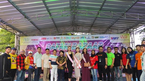 Sophie Kirana Takes Advantage Of The Month Of Ramadan To Share With Orphans