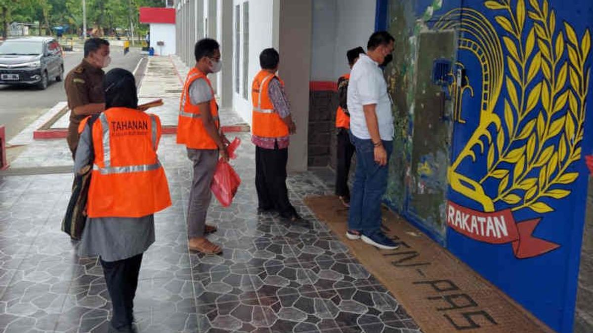 Involved In Corruption Eating And Drinking At The Tahfidz Santri House Program, Indramayu Kejari Officially Holding These 4 Suspects