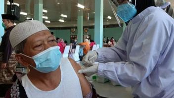 Vaksinasi Melambat dalam 7 Pekan Terakhir, Kemenkes: Menunda karena Merek Tertentu