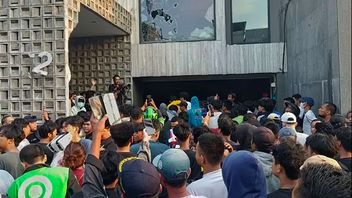 Police Facilitate Return Of Ahmad Sahroni's Goods Which Were Sentenced To Masses