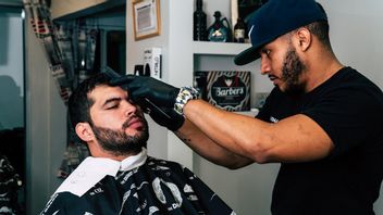 Banyak Pria yang Disebut Cemas Saat Potong Rambut, Kenapa?