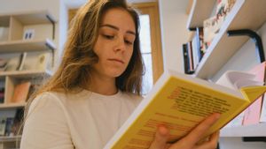 Ciri-Ciri Karangan Nonfiksi, Memahami Tulisan yang Berlandaskan Fakta