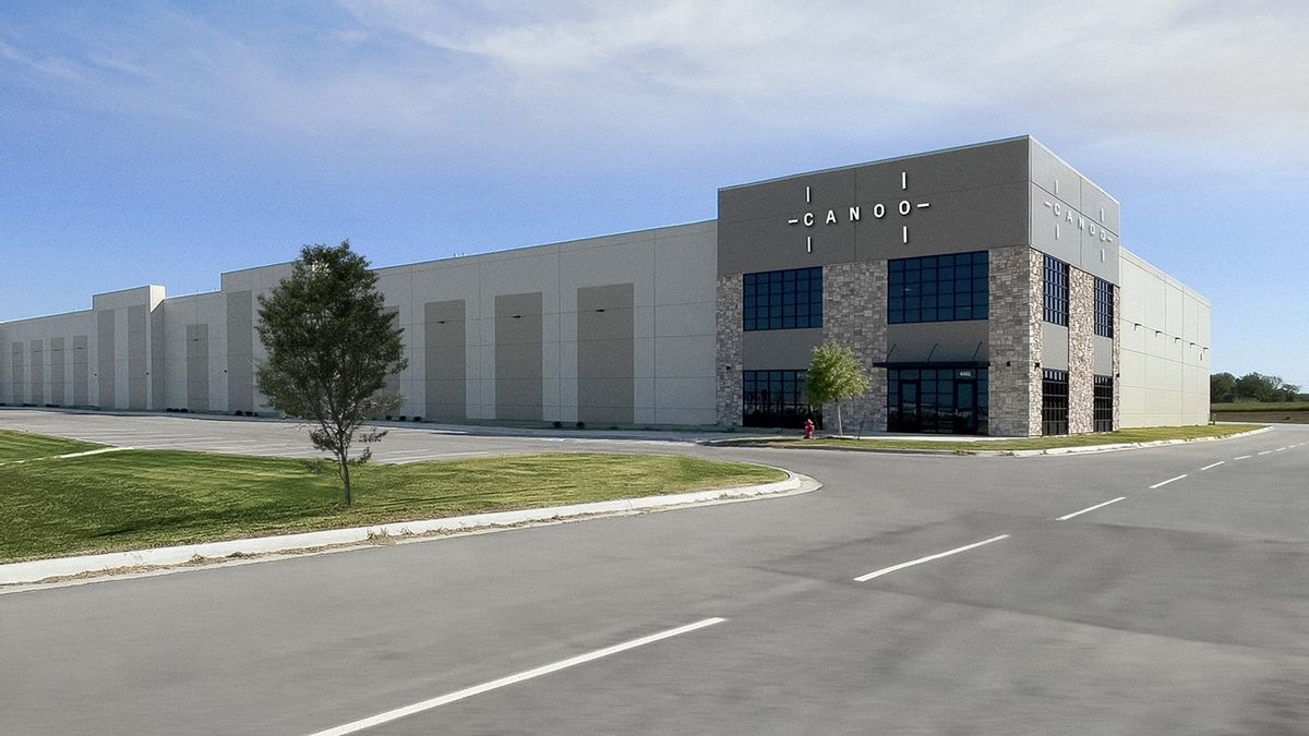 Canooはオクラホマに新しいEVバッテリー工場を設立し、地元の人々を雇います