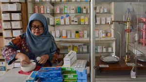 Polemik Obat Sirop Penyebab Gagal Ginjal, Industri Farmasi Punya Pasar Rp88,3 Triliun Tapi Masih Ketergantungan Bahan Baku Impor