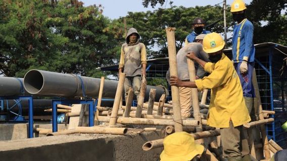 High Rainfall, 230 Personnel From The Tangerang PUPR Service Are Alerted To Overcome Potential Floods