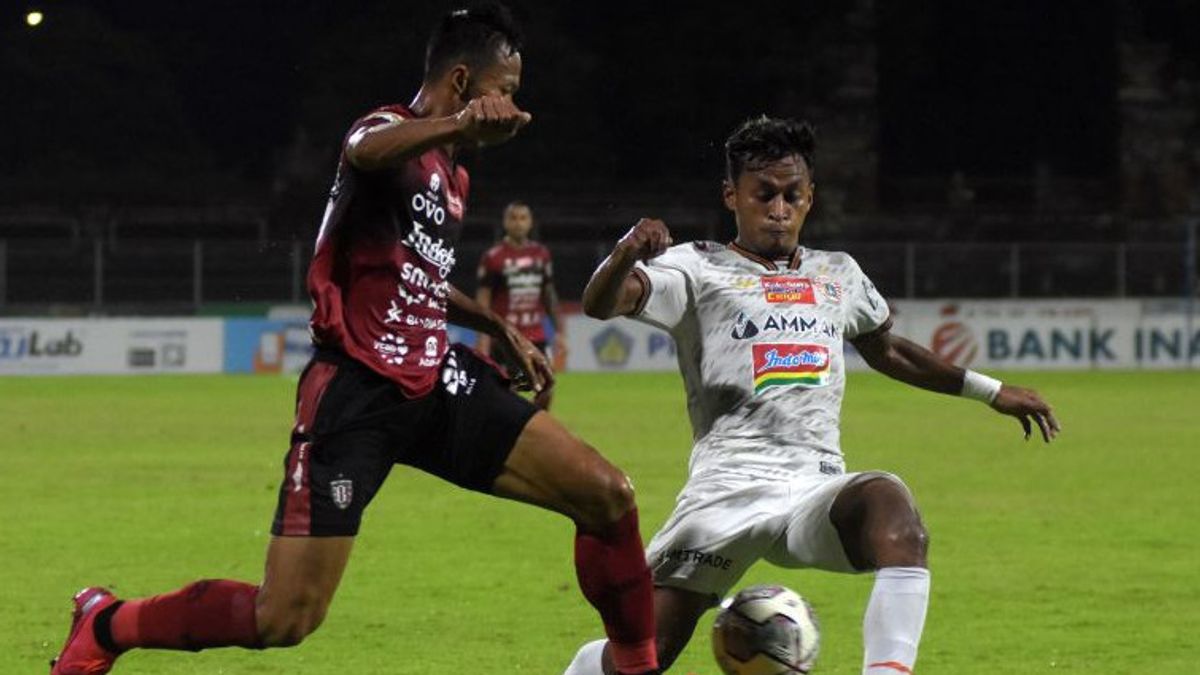 بيرسيجا فشل في تحقيق هدف هذا الموسم، كيتوم جاكمانيا: يجب أن نبقى على أعلى مستوى من مسابقة كرة القدم الإندونيسية