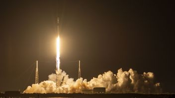 SpaceXは、携帯電話に直接接続できる54の第2世代衛星を打ち上げます
