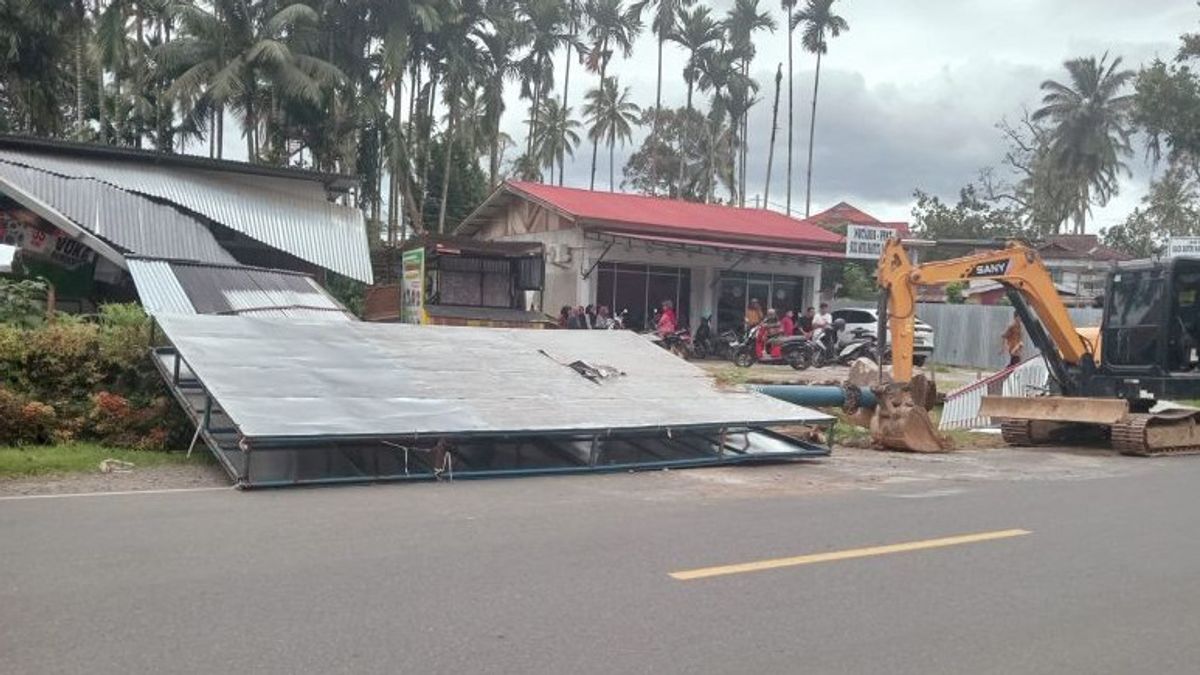 34 Rumah Warga di Solok Selatan Rusak Akibat Angin Kencang