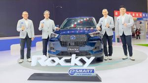 Harga Daihatsu Rocky Hybrid Hampir Rp300 Juta, Intip Spesifikasinya