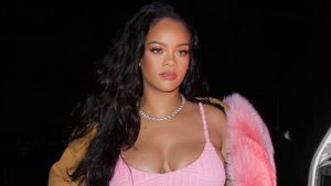 Kabar Gembira, Rihanna Lahirkan Anak Pertama A$AP Rocky 