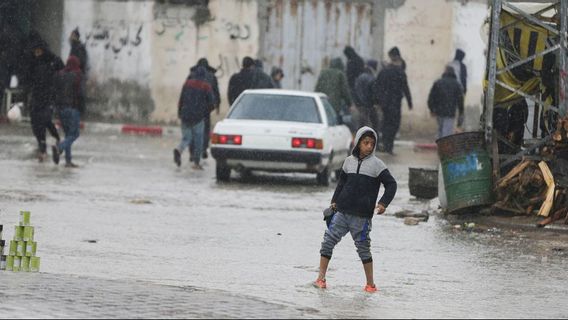 Ali Shaath begins serving as head of Gaza's administrative committee